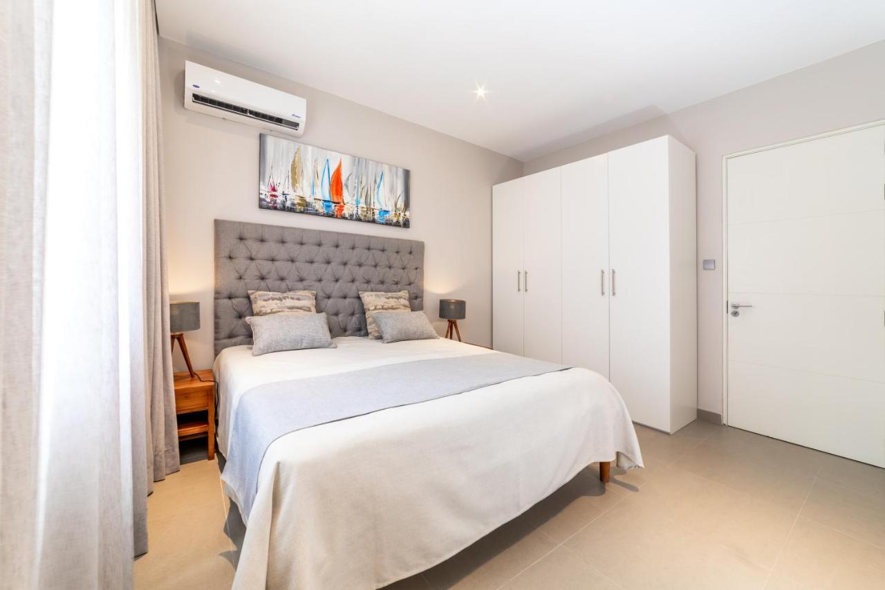 One Bay Residence - Apartment 2 - Apartment In Pereybere 佩雷贝勒 外观 照片
